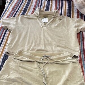 American Eagle Outfitters Tan Sweatshirt Hoodie